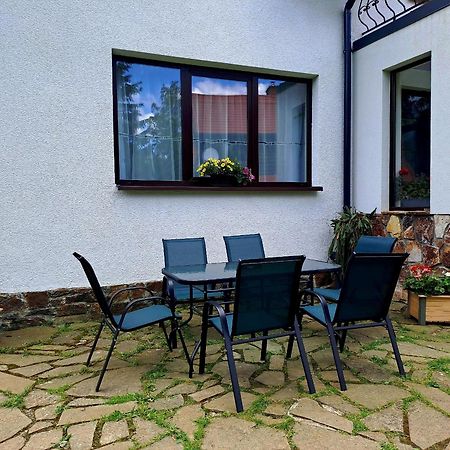 Wichrowe Wzgorza Hotel Strzebowiska Ngoại thất bức ảnh