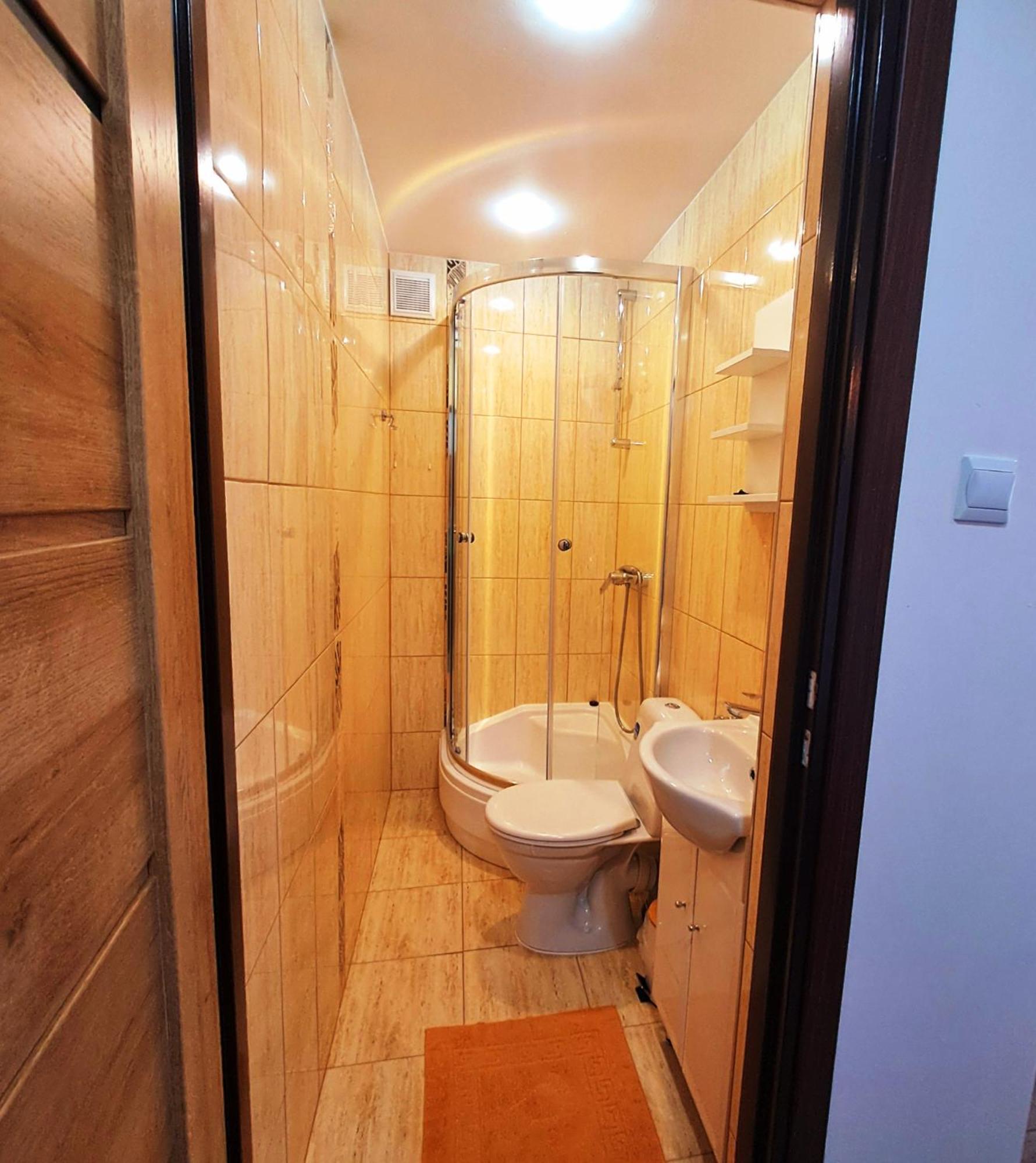 Wichrowe Wzgorza Hotel Strzebowiska Ngoại thất bức ảnh